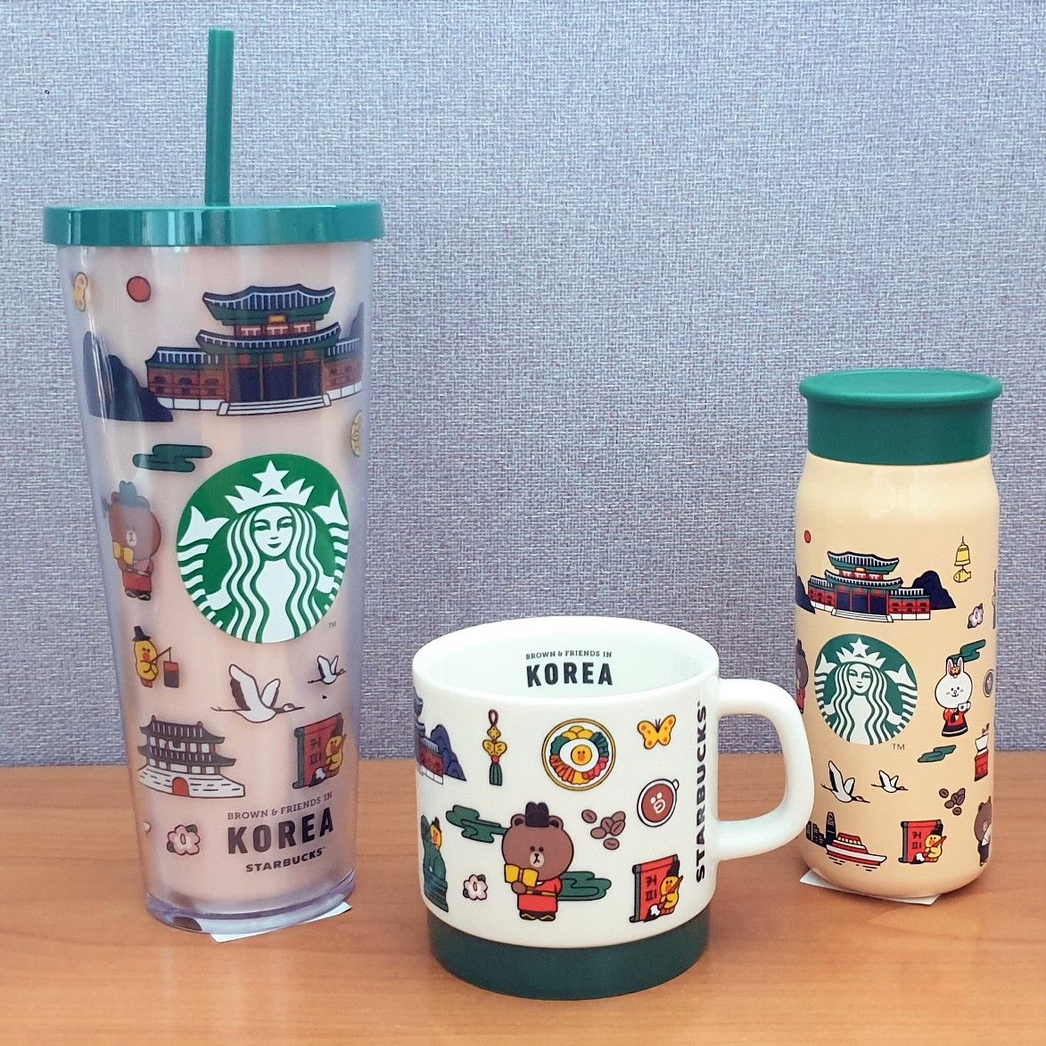 韓国　STARBUCKS　キャンプグッズ