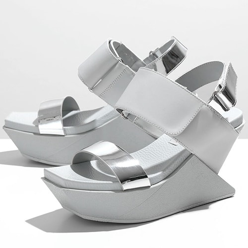 United Nude