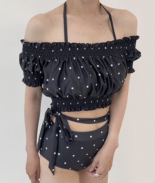 Off shoulder